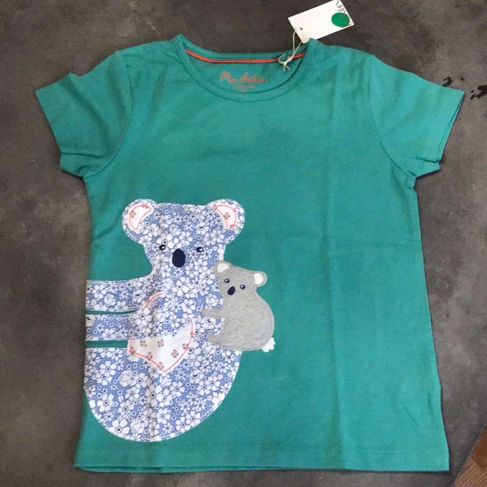 Mini Boden green tee with koala appliqué